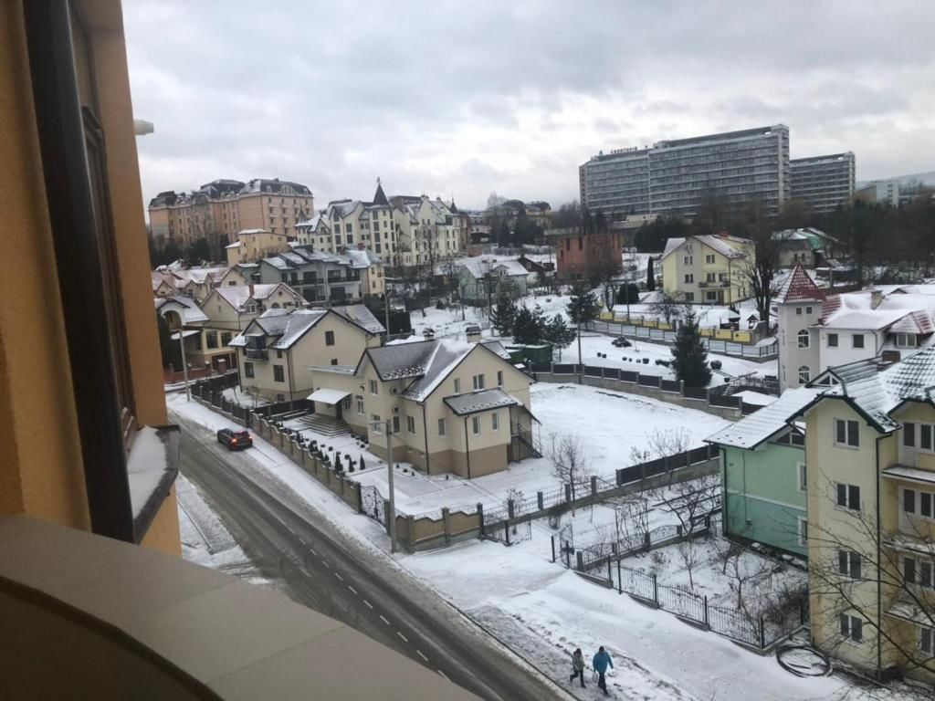 Апартаменты Apartment on Roksolyany 16 дом 2018г 300 м к бювету центр Трускавец-29