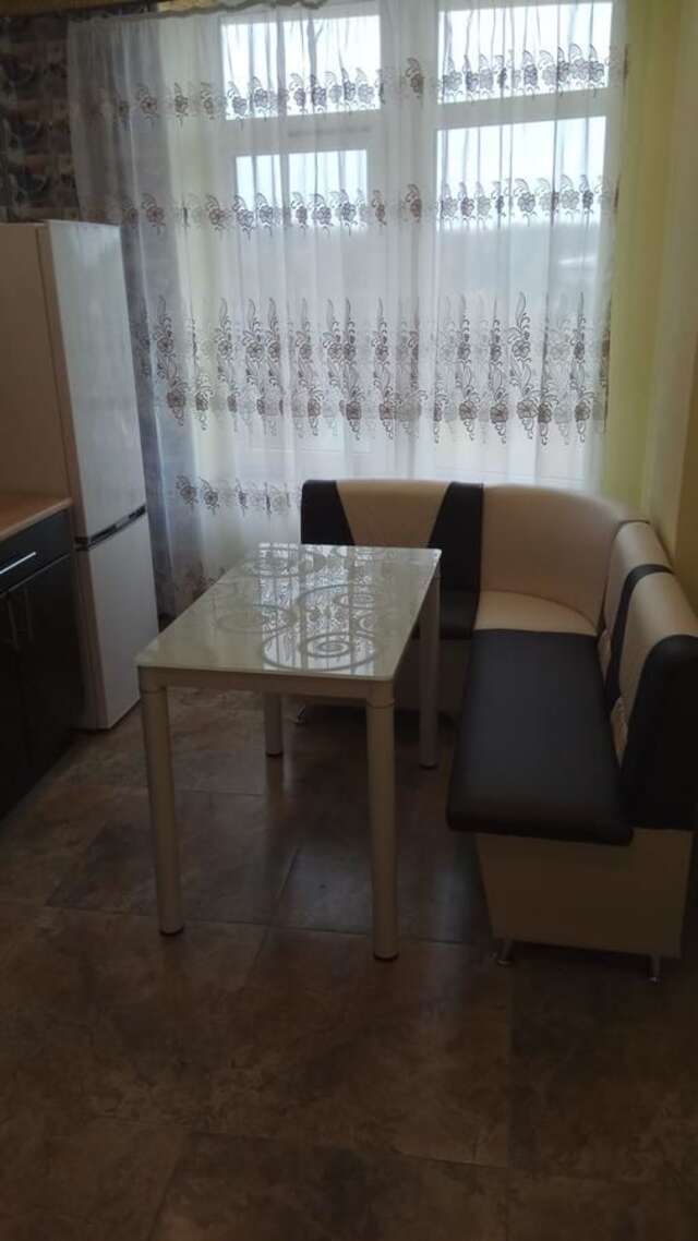 Апартаменты Apartment on Roksolyany 16 дом 2018г 300 м к бювету центр Трускавец-14